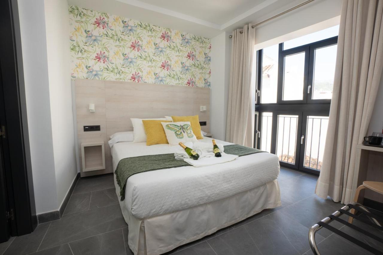 מלון Nerja-Centro-Jacuzzi- Mirador De La Ermita- Adults Recommended מראה חיצוני תמונה
