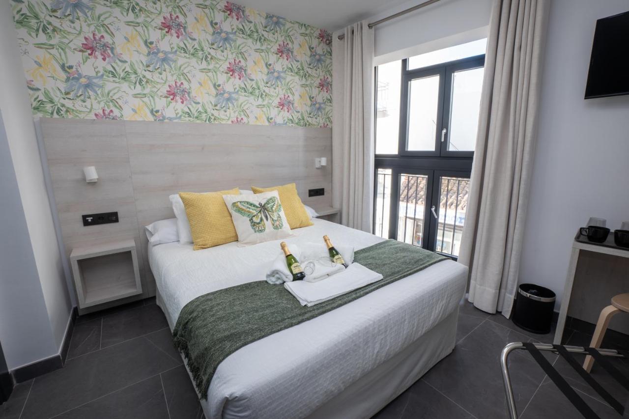מלון Nerja-Centro-Jacuzzi- Mirador De La Ermita- Adults Recommended מראה חיצוני תמונה