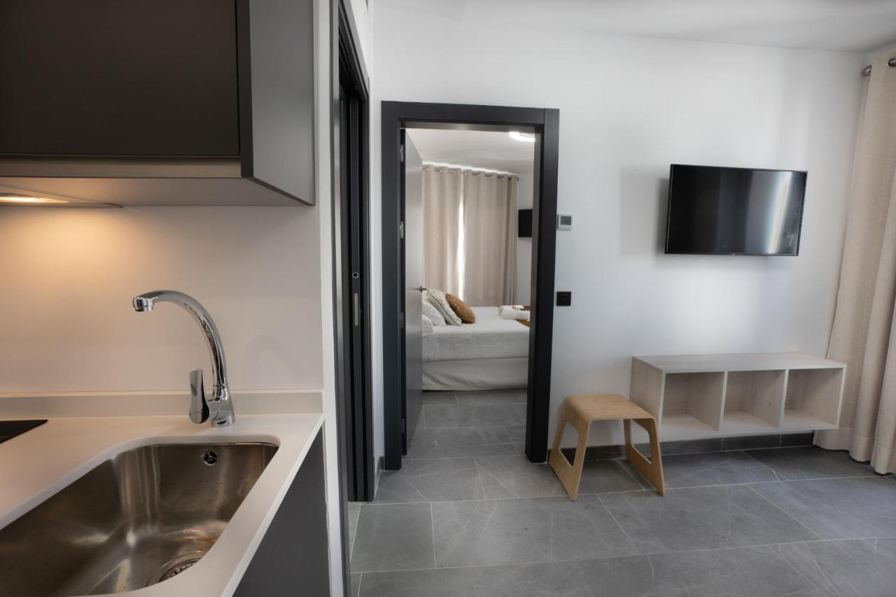 מלון Nerja-Centro-Jacuzzi- Mirador De La Ermita- Adults Recommended מראה חיצוני תמונה