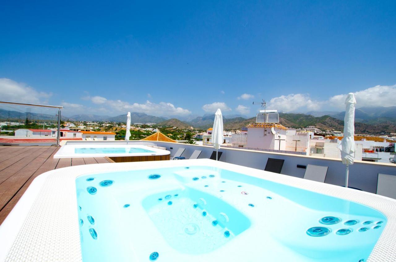 מלון Nerja-Centro-Jacuzzi- Mirador De La Ermita- Adults Recommended מראה חיצוני תמונה
