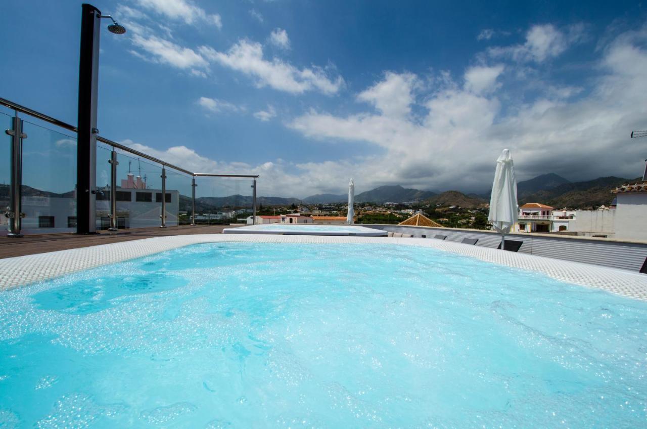 מלון Nerja-Centro-Jacuzzi- Mirador De La Ermita- Adults Recommended מראה חיצוני תמונה