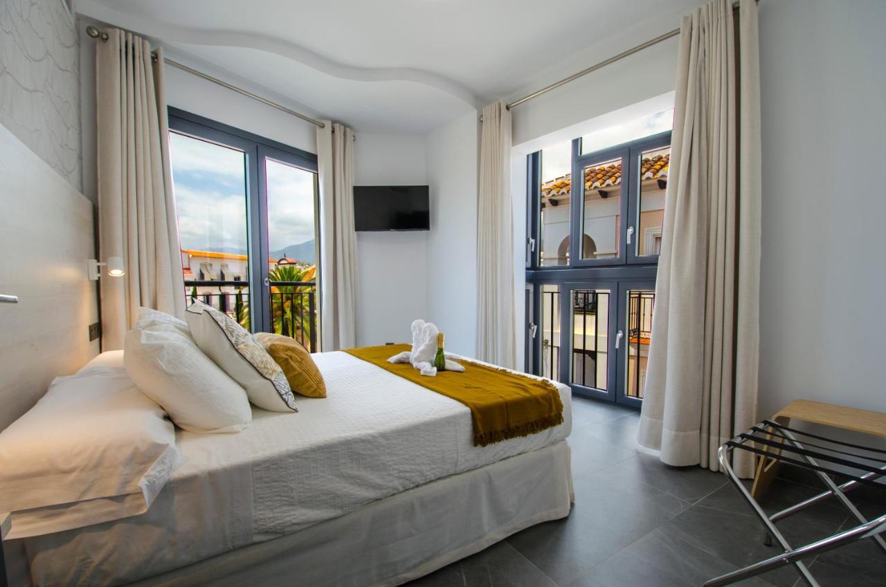 מלון Nerja-Centro-Jacuzzi- Mirador De La Ermita- Adults Recommended מראה חיצוני תמונה